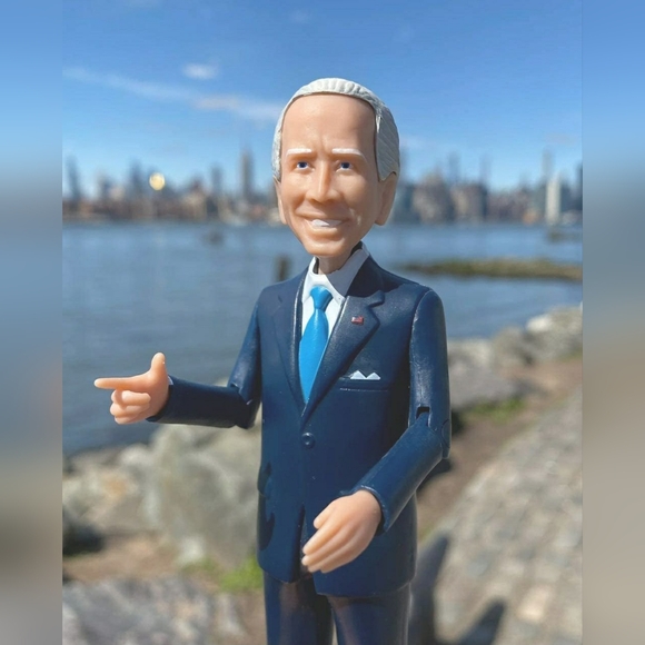 FCTRY President Joe Biden Action Figure - Picture 6 of 7